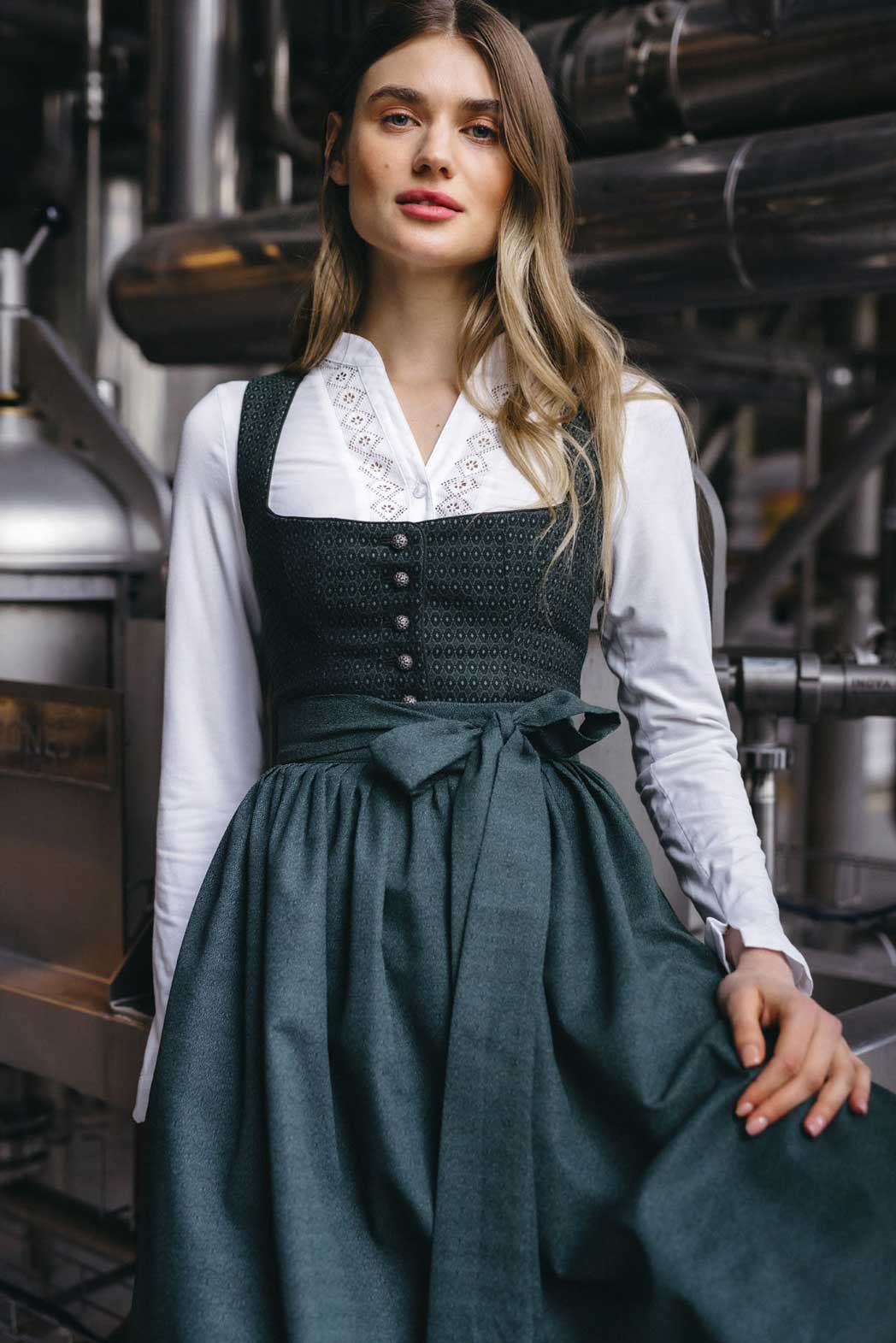 Dirndl Madita Grün (lang) - Amsel Fashion